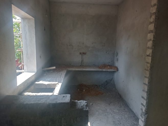 2.30 cent Bank property House For Sale